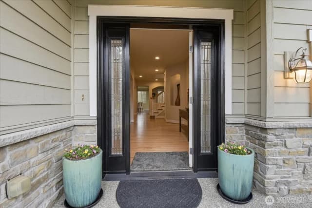 Property photo for 26050 Se 23rd Place, Sammamish photo 4
