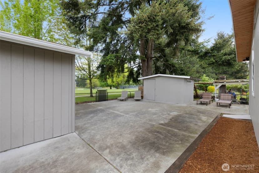 Property photo for 2502 Ne 7th Street, Renton photo 21