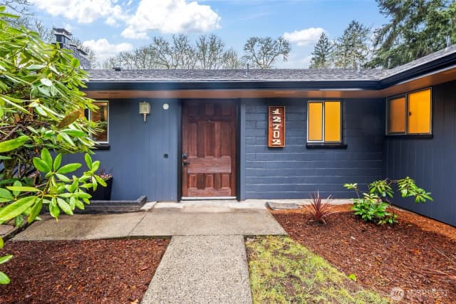 Property photo for 12702 Ave Du Bois Sw, Lakewood photo 4