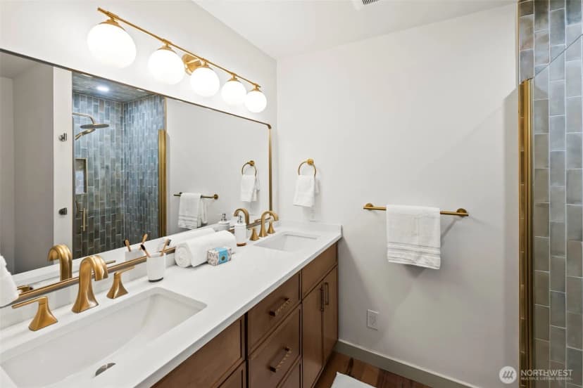 Property photo for 12702 Ave Du Bois Sw, Lakewood photo 22