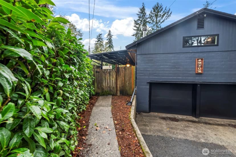 Property photo for 12702 Ave Du Bois Sw, Lakewood photo 39