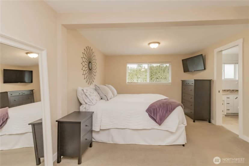 Property photo for 1060 Lynnwood Avenue Ne, Renton photo 20