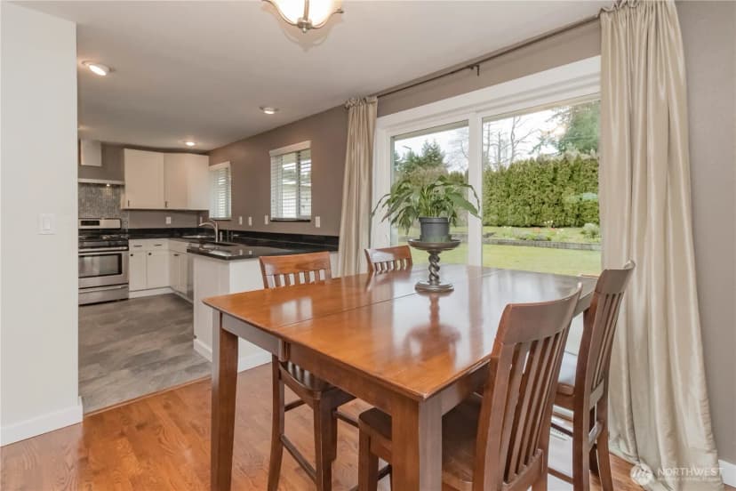 Property photo for 1060 Lynnwood Avenue Ne, Renton photo 11
