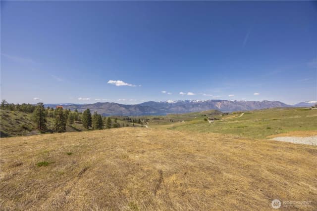 Property photo for 139 Mountain Ridge Lane, Chelan photo 2