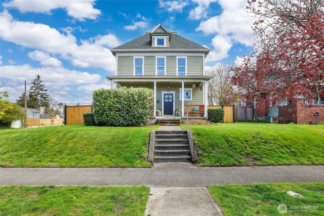 Property photo for 3705 Mckinley Avenue, Tacoma photo 2