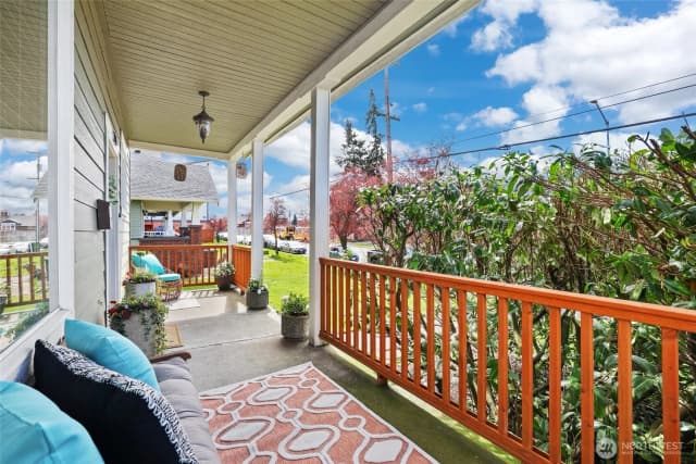 Property photo for 3705 Mckinley Avenue, Tacoma photo 5