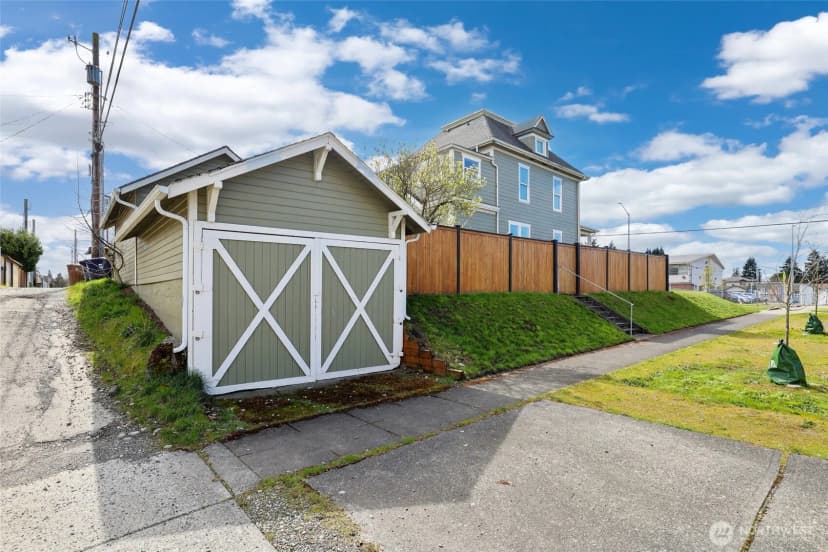 Property photo for 3705 Mckinley Avenue, Tacoma photo 36