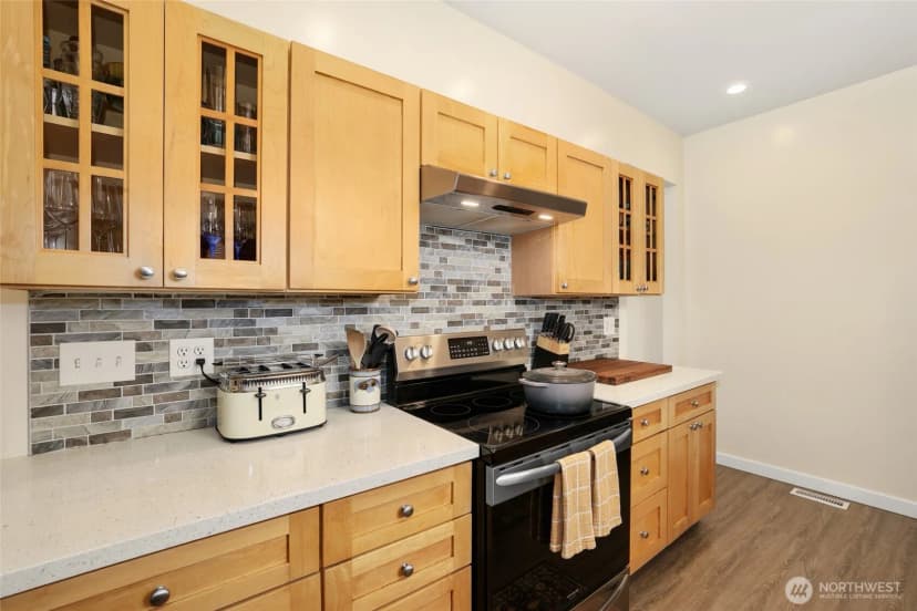 Property photo for 3705 Mckinley Avenue, Tacoma photo 10