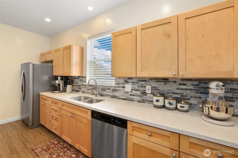 Property photo for 3705 Mckinley Avenue, Tacoma photo 11