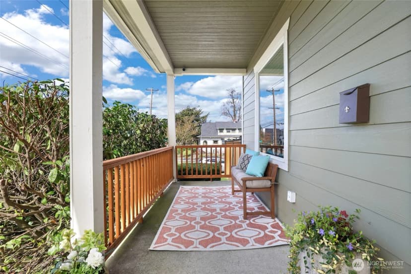 Property photo for 3705 Mckinley Avenue, Tacoma photo 4