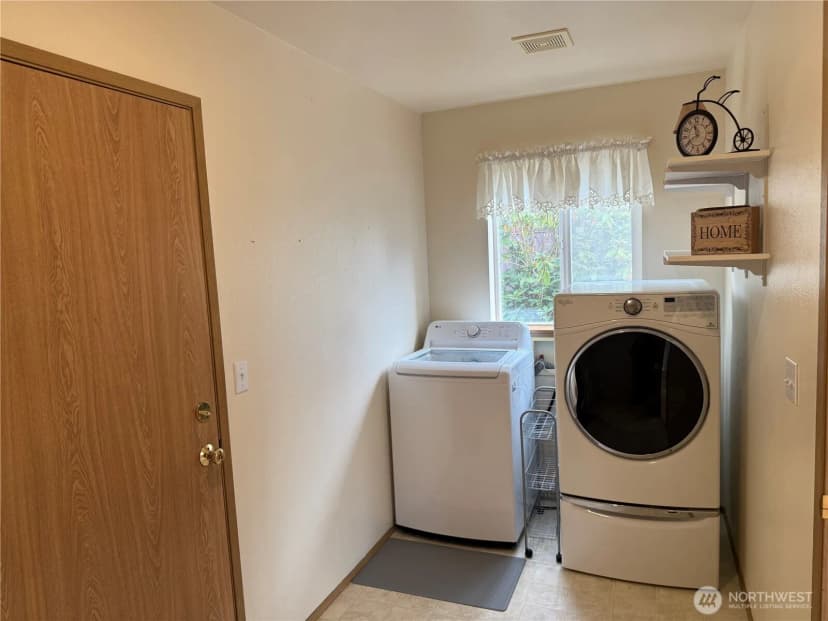 Property photo for 8312 185th Street Ct E, Puyallup photo 18