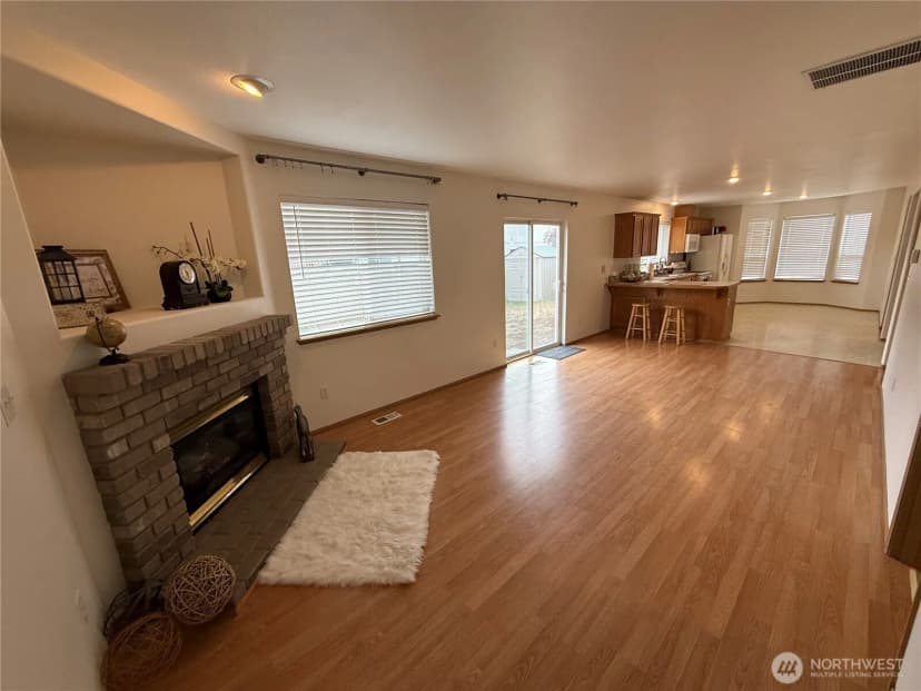 Property photo for 8312 185th Street Ct E, Puyallup photo 15