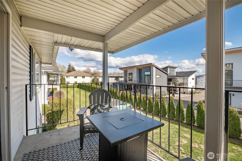 Property photo for 223 Judson St. Aly #201, Lynden photo 26