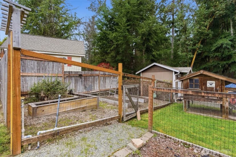Property photo for 1061 Potlatch Drive, Fox Island photo 34