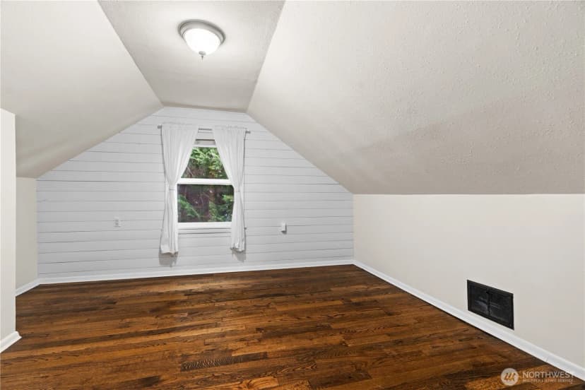 Property photo for 6630 S Warner Street, Tacoma photo 16