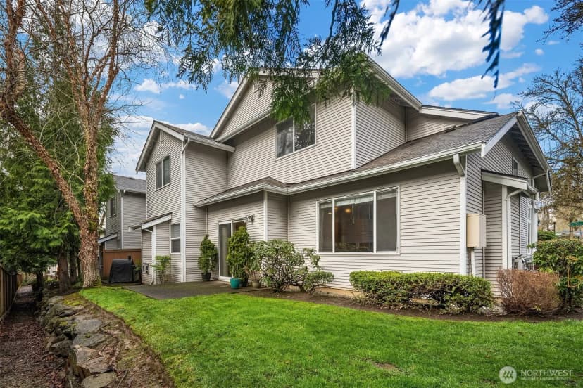 Property photo for 325 S 51st Street #a, Renton photo 3
