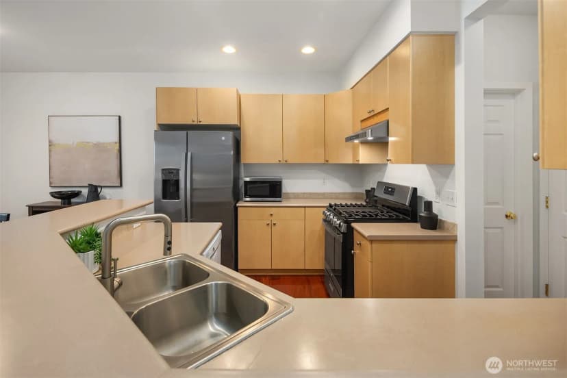 Property photo for 325 S 51st Street #a, Renton photo 14