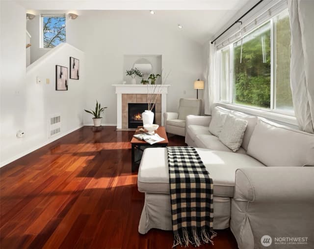 Property photo for 325 S 51st Street #a, Renton photo 5