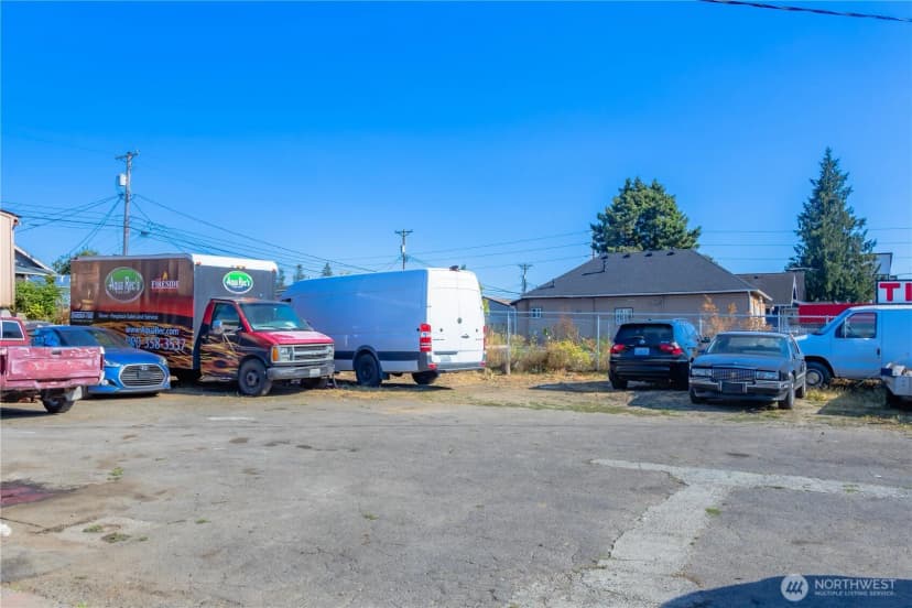 Property photo for 3601 S G Street, Tacoma photo 6