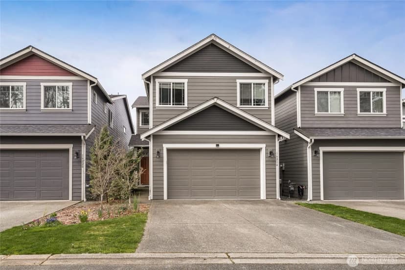 Property photo for 16214 78th Avenue Ct E, Puyallup photo 2