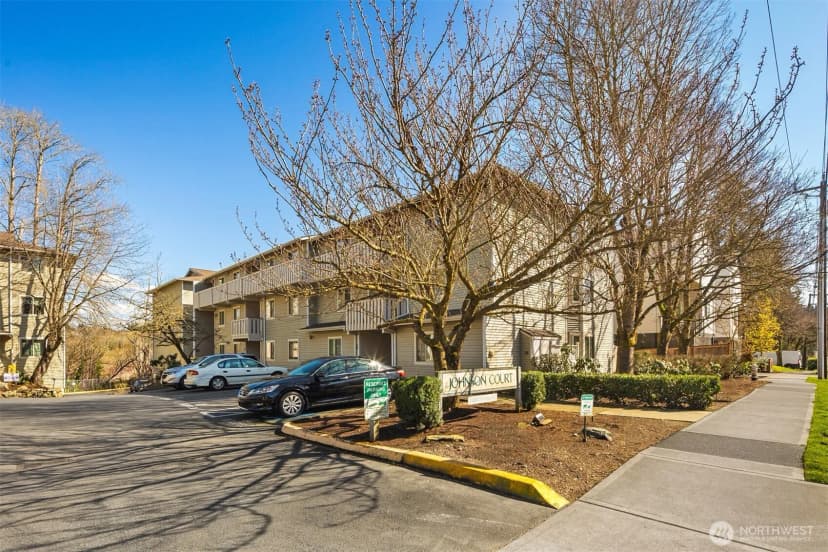 Property photo for 18200 73rd Avenue Ne #b103, Kenmore photo 26