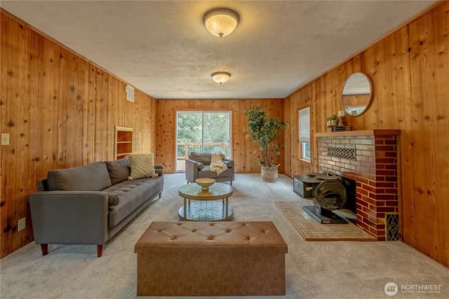 Property photo for 20006 68th Avenue Ne, Kenmore photo 5