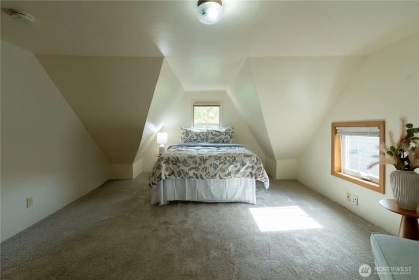 Property photo for 20006 68th Avenue Ne, Kenmore photo 22