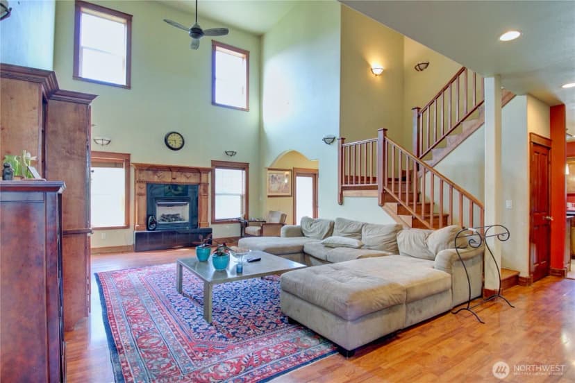 Property photo for 4435 Castlerock Drive, Blaine photo 6