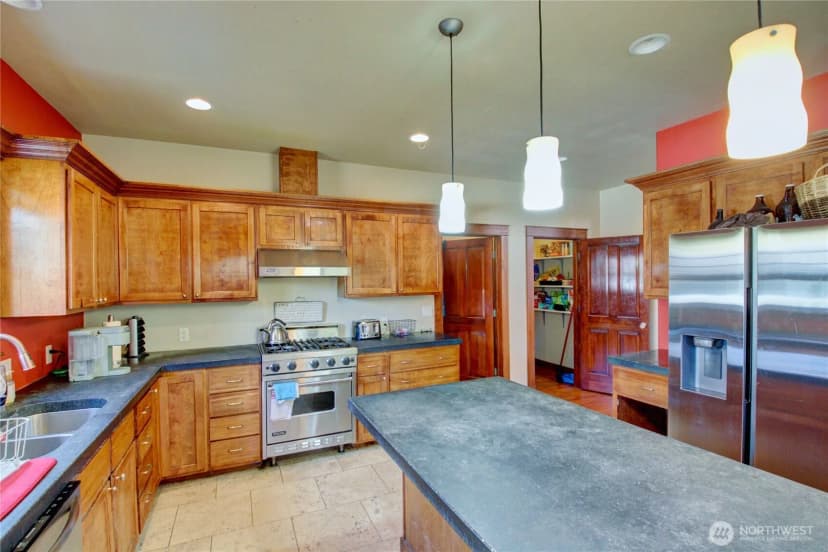 Property photo for 4435 Castlerock Drive, Blaine photo 14