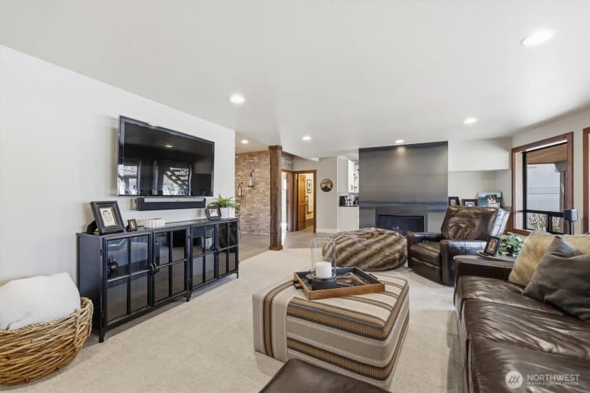 Property photo for 1202 184th Avenue Ct E, Lake Tapps photo 22