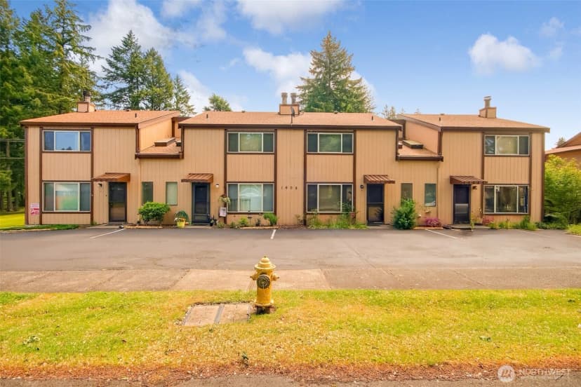 Property photo for 1608 Ruddell Road Se, Lacey photo 4