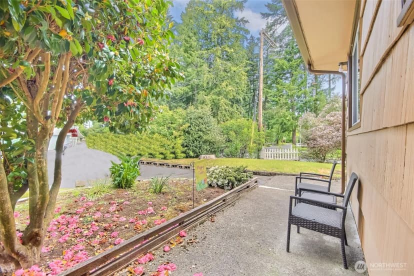 Property photo for 1608 Ruddell Road Se, Lacey photo 9