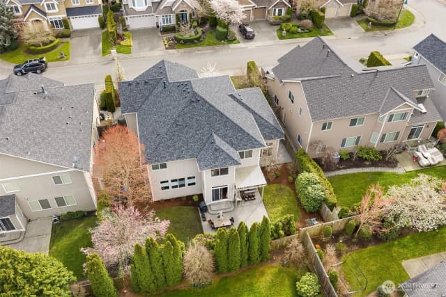 Property photo for 27520 Se 28th Court, Sammamish photo 5