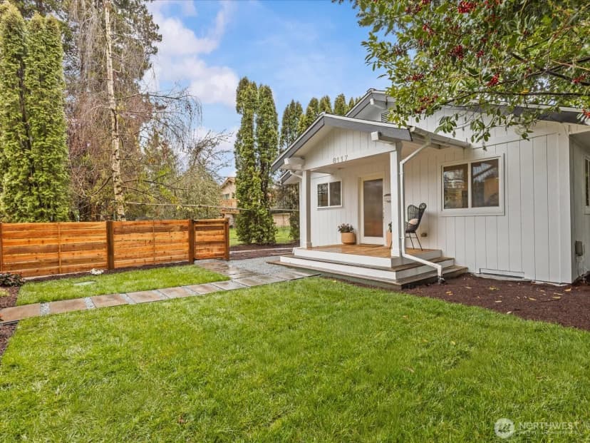 Property photo for 8117 17th Avenue Sw, Seattle photo 22