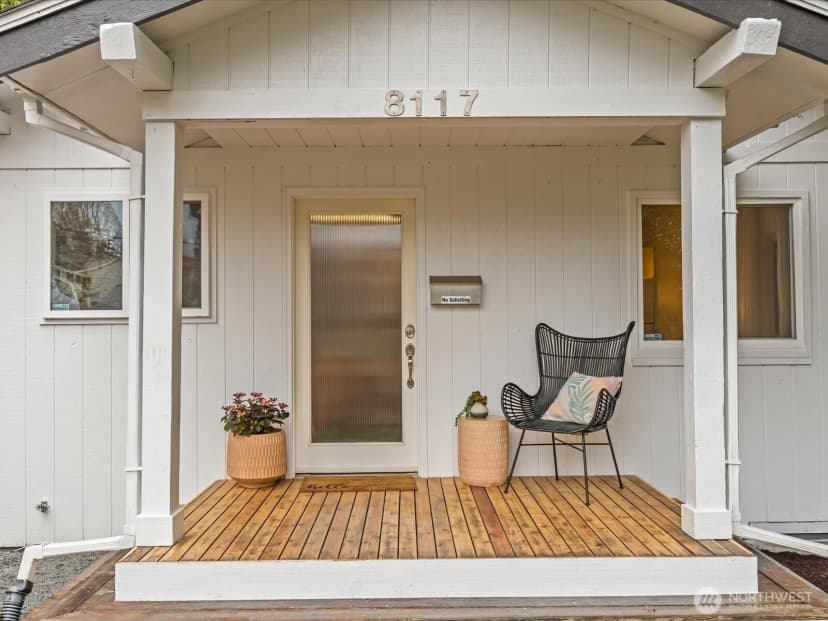 Property photo for 8117 17th Avenue Sw, Seattle