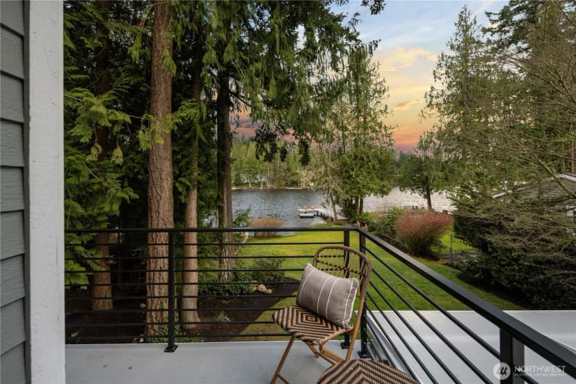 Property photo for 1626 W Beaver Lake Drive Se, Sammamish photo 26