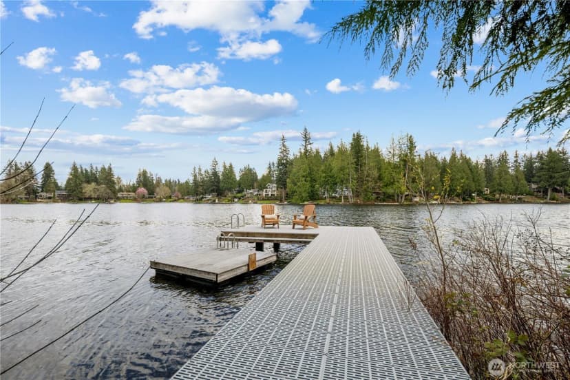 Property photo for 1626 W Beaver Lake Drive Se, Sammamish photo 5