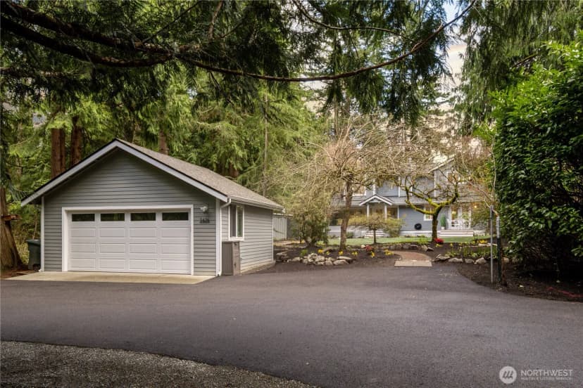 Property photo for 1626 W Beaver Lake Drive Se, Sammamish photo 40