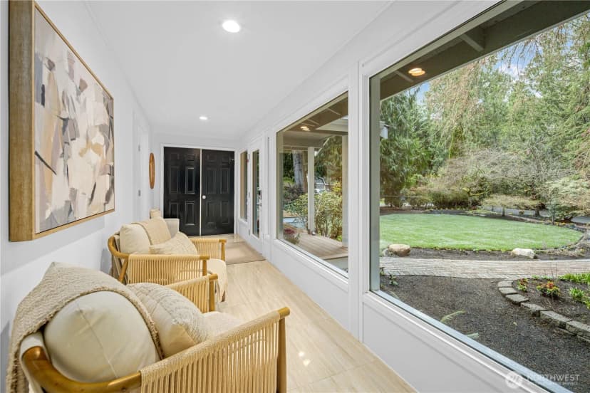 Property photo for 1626 W Beaver Lake Drive Se, Sammamish photo 7