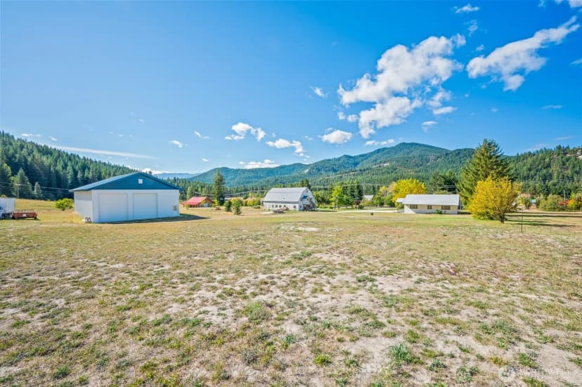 Property photo for 18451 Camp 12 Rd, Leavenworth photo 18