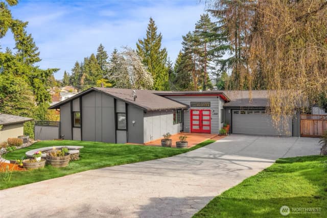Property photo for 12211 Se 63rd Place, Bellevue