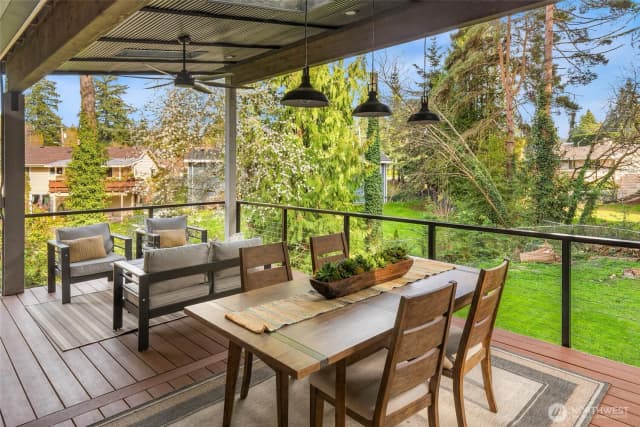 Property photo for 12211 Se 63rd Place, Bellevue photo 3