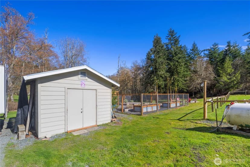 Property photo for 1870 W Cloud Way, Oak Harbor photo 34