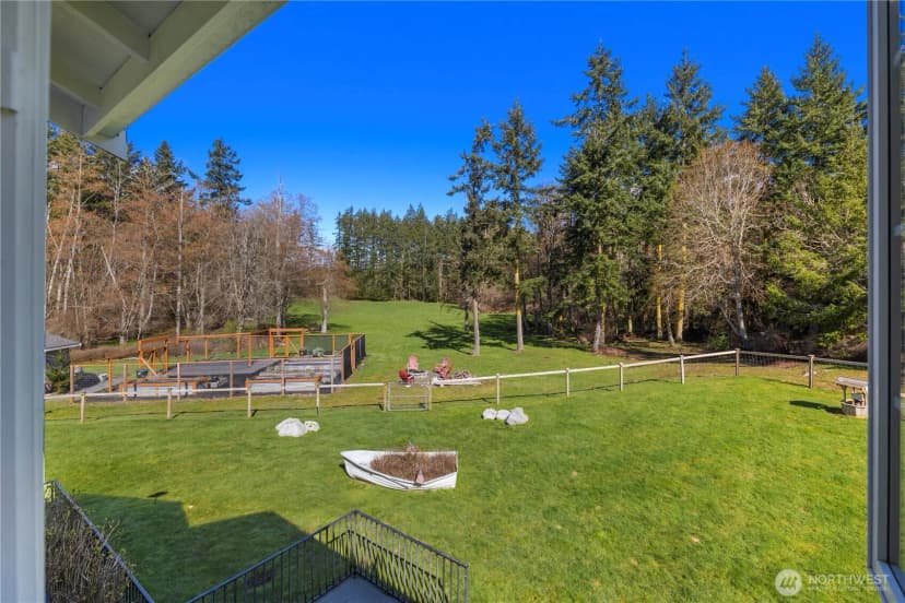 Property photo for 1870 W Cloud Way, Oak Harbor photo 31