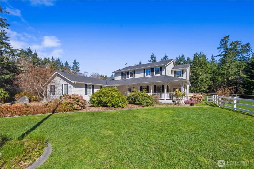 Property photo for 1870 W Cloud Way, Oak Harbor photo 6