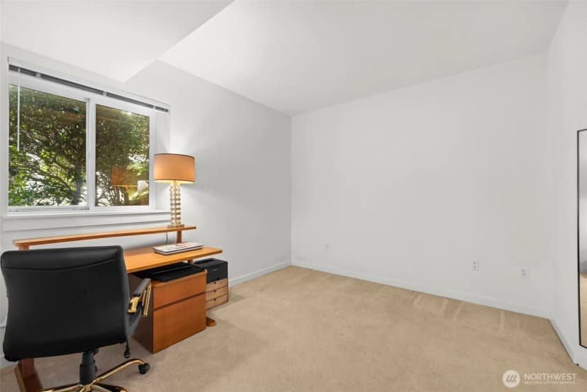 Property photo for 23120 Se Black Nugget Road #e1, Issaquah photo 27