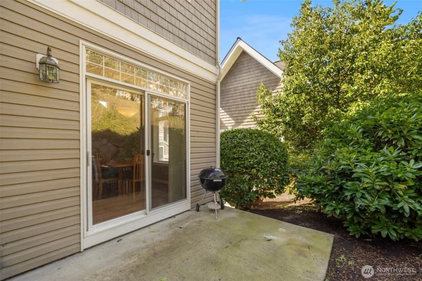 Property photo for 23120 Se Black Nugget Road #e1, Issaquah photo 34