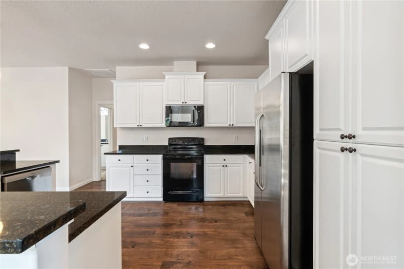 Property photo for 165 Meadow Loop, Montesano photo 11