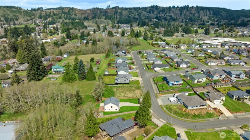Property photo for 165 Meadow Loop, Montesano photo 37
