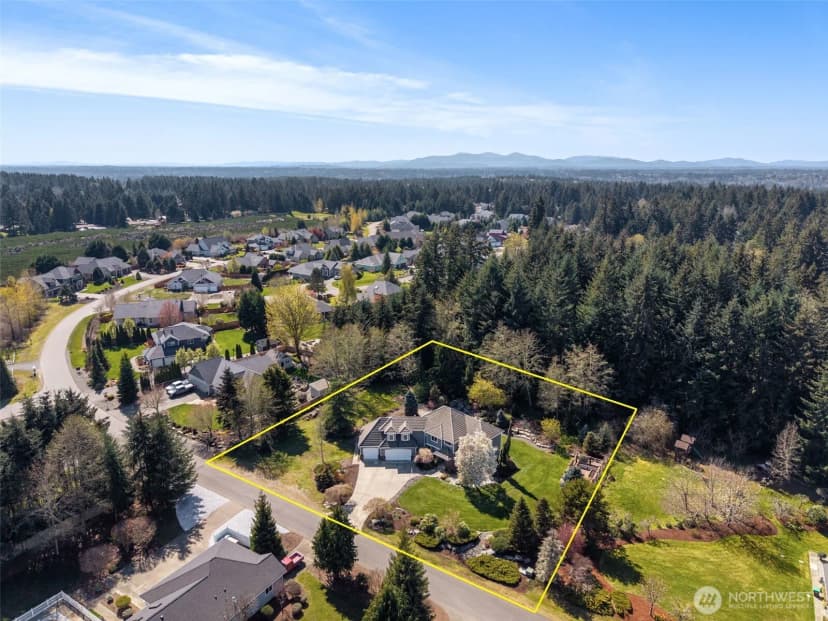 Property photo for 7025 Deerfield Park Drive Ne, Olympia photo 38